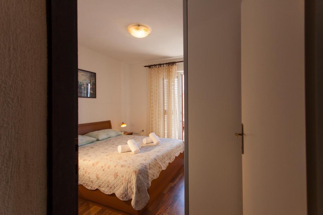 Budimir1 Apartment